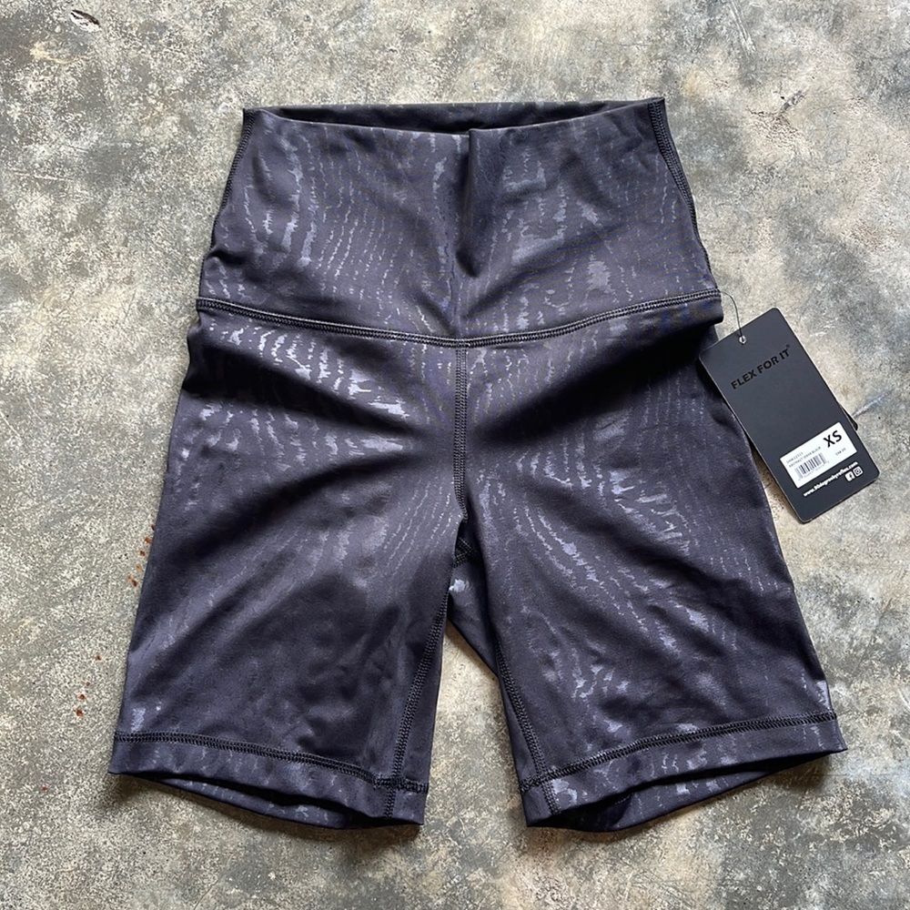 Hi Rise 7” 90 degree bike shorts